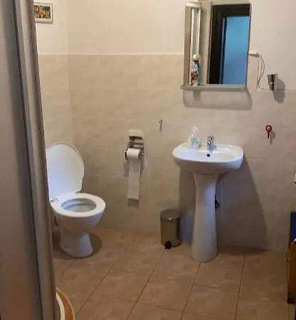 Droom Nocleg ze śniadaniem 4*
