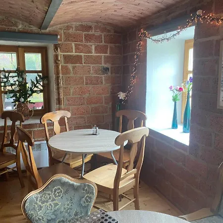 Droom Bed & Breakfast Cermna