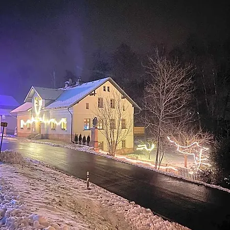 Droom Bed & Breakfast Cermna